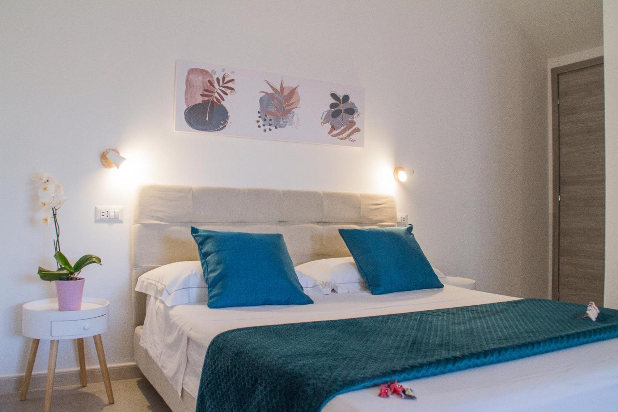 B&B Jolie Suite Villasimius Buitenkant foto