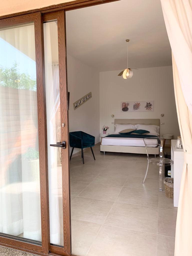 B&B Jolie Suite Villasimius Buitenkant foto
