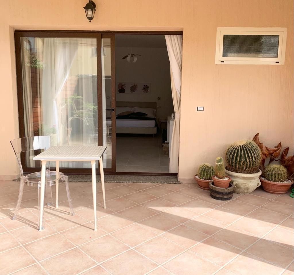 B&B Jolie Suite Villasimius Buitenkant foto